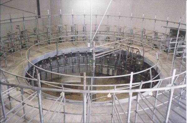 Rotary platform frame during construction