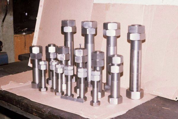 Batch of machined bolts and fasteners