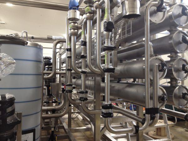 Stainless steel process pipework